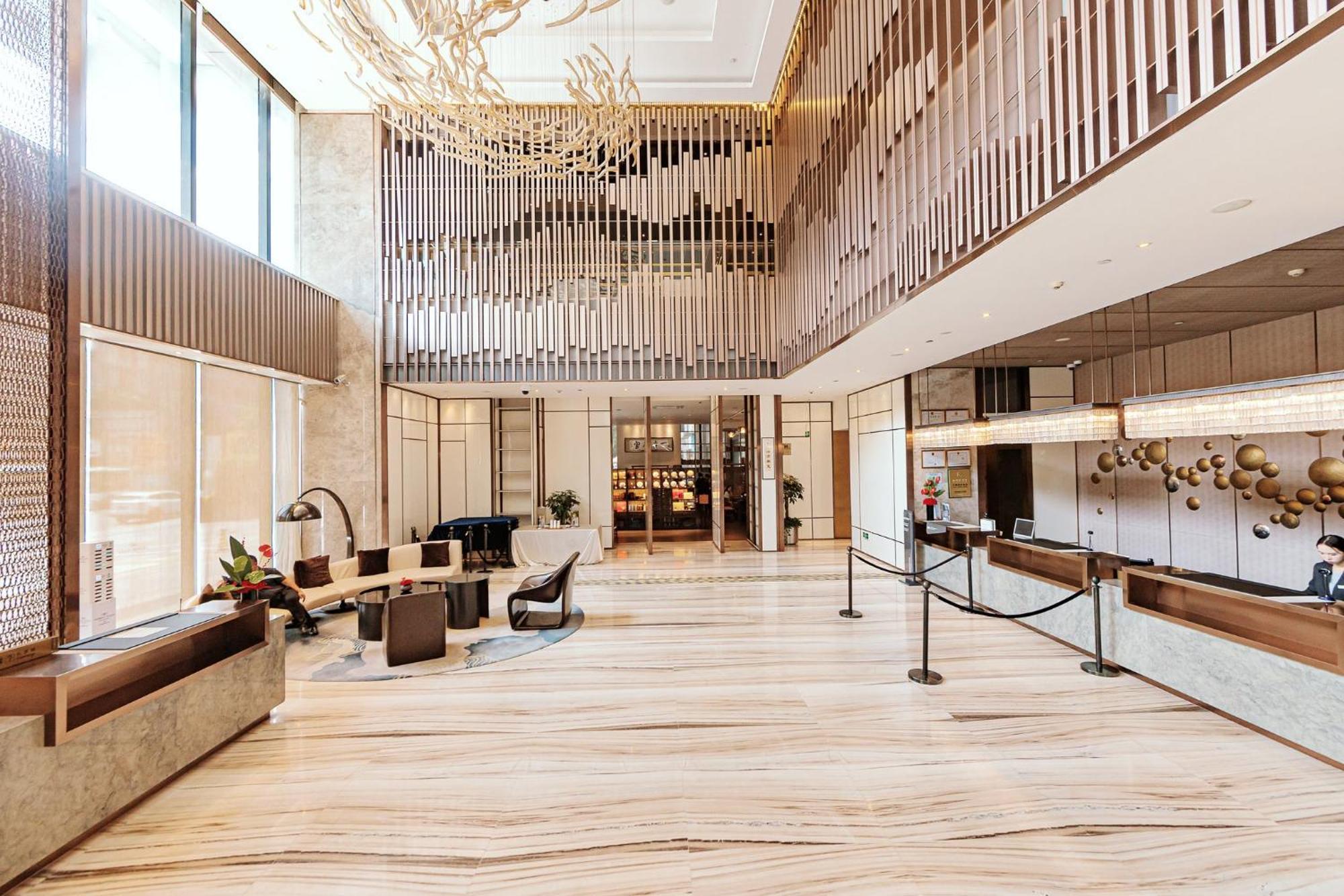 Crowne Plaza Yibin By Ihg Hotel Exterior photo