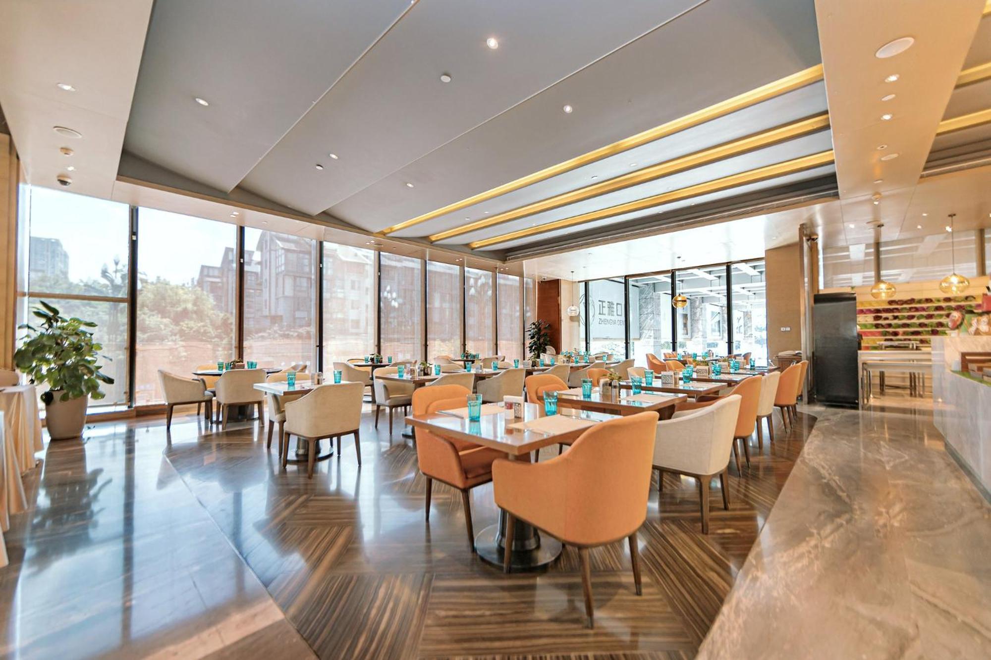 Crowne Plaza Yibin By Ihg Hotel Exterior photo
