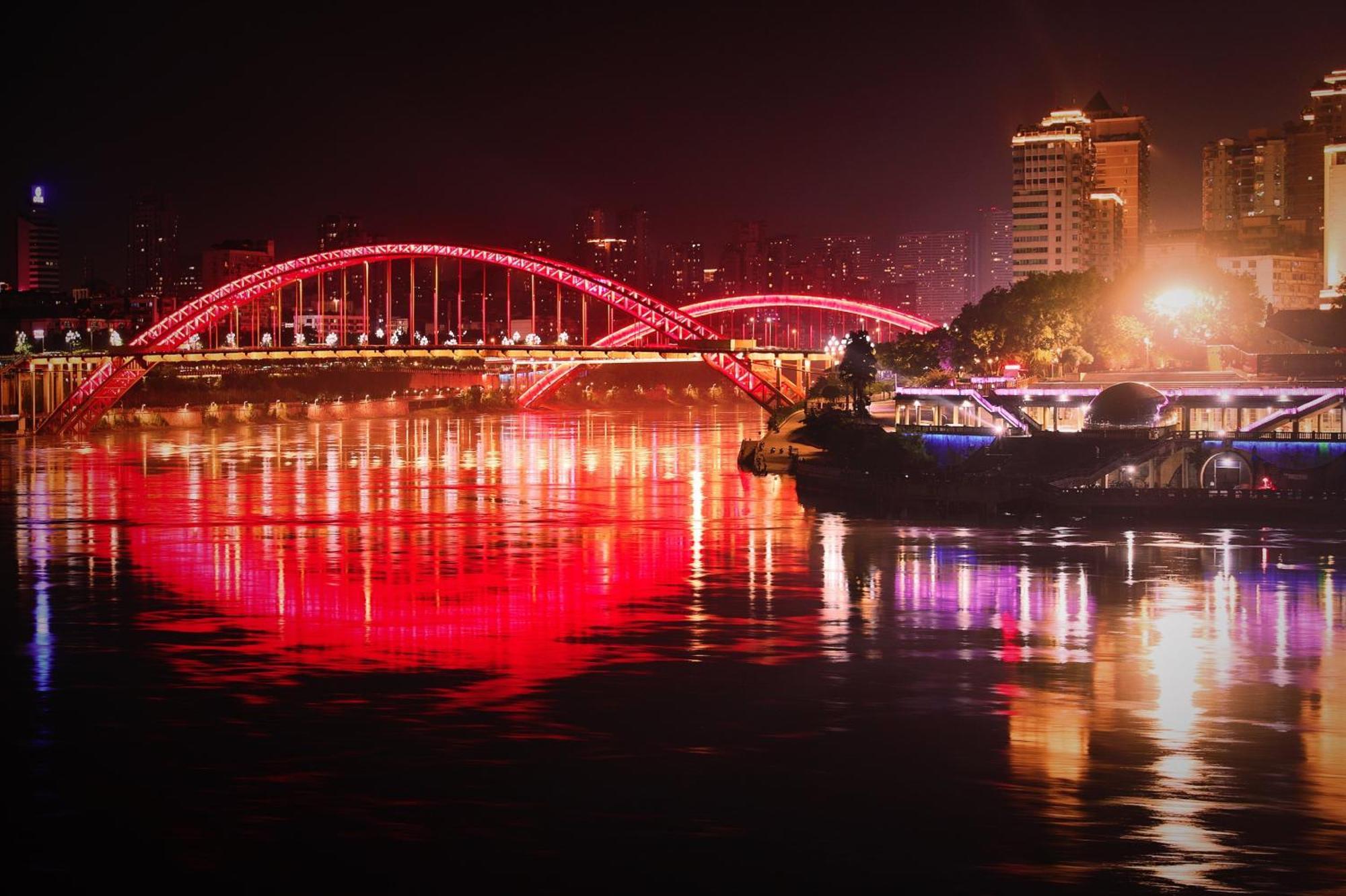 Crowne Plaza Yibin By Ihg Hotel Exterior photo