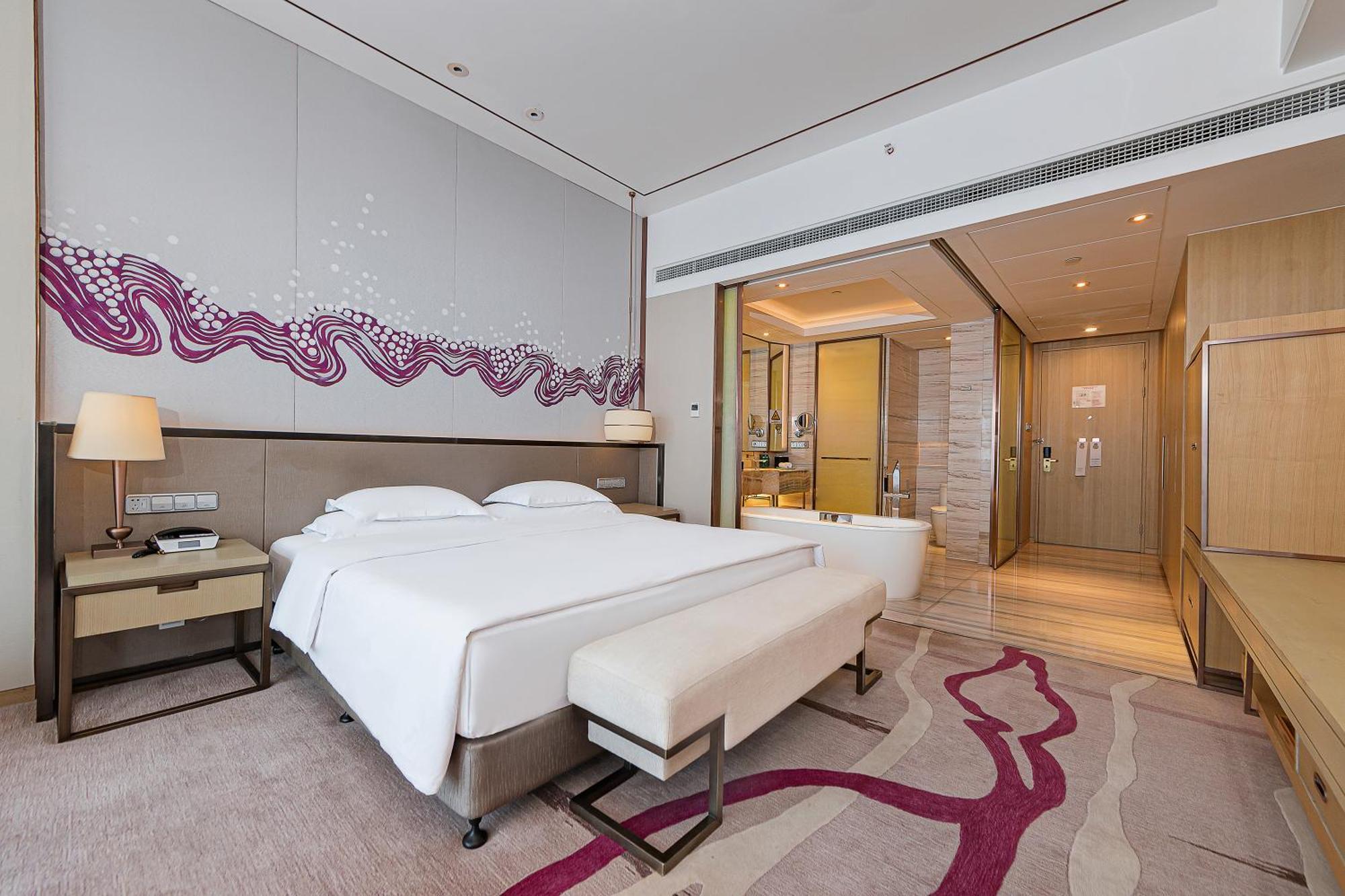 Crowne Plaza Yibin By Ihg Hotel Exterior photo